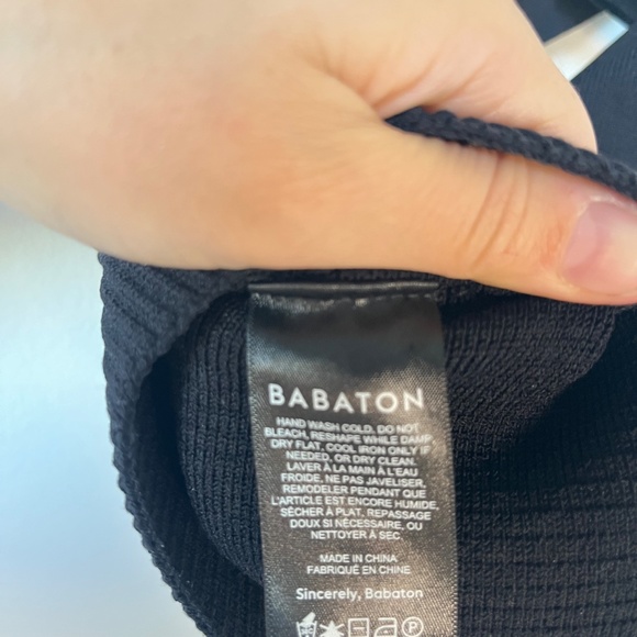 Aritzia babaton Ribbed Criss Cross halter - Picture 6 of 6